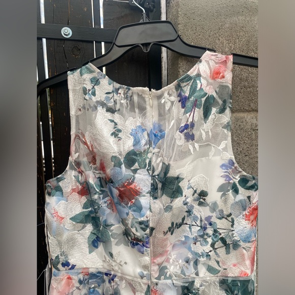 Adrianna Papell Women's Floral Printed Veiled Dress Size 8. NWT - Picture 9 of 14